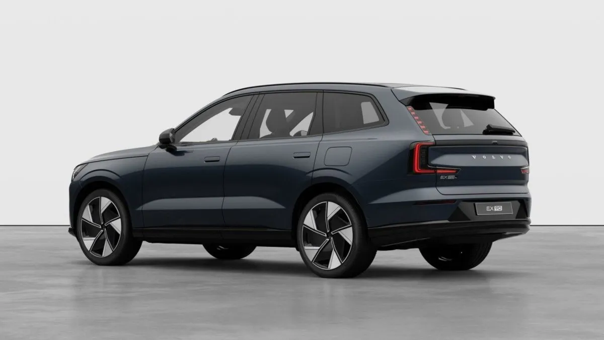 Volvo EX90 252 Twin Motor Denim Blue With Dawn In - Image 2