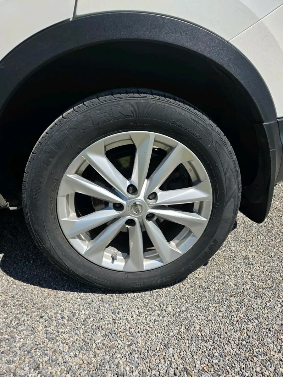 Nissan Qashqai - Image 3