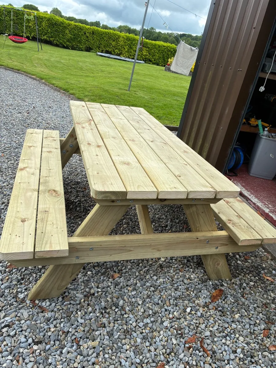 Heavy duty picnic bench - Image 2