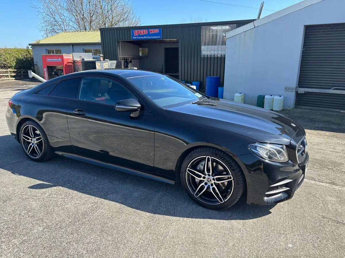 Mercedes 220 AMG Coupe - Image 4