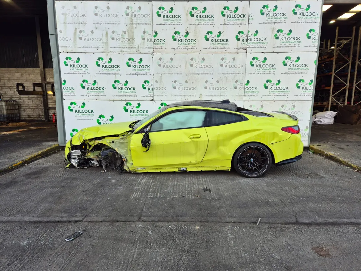 2021 BMW M4 COMPETITION - Image 4