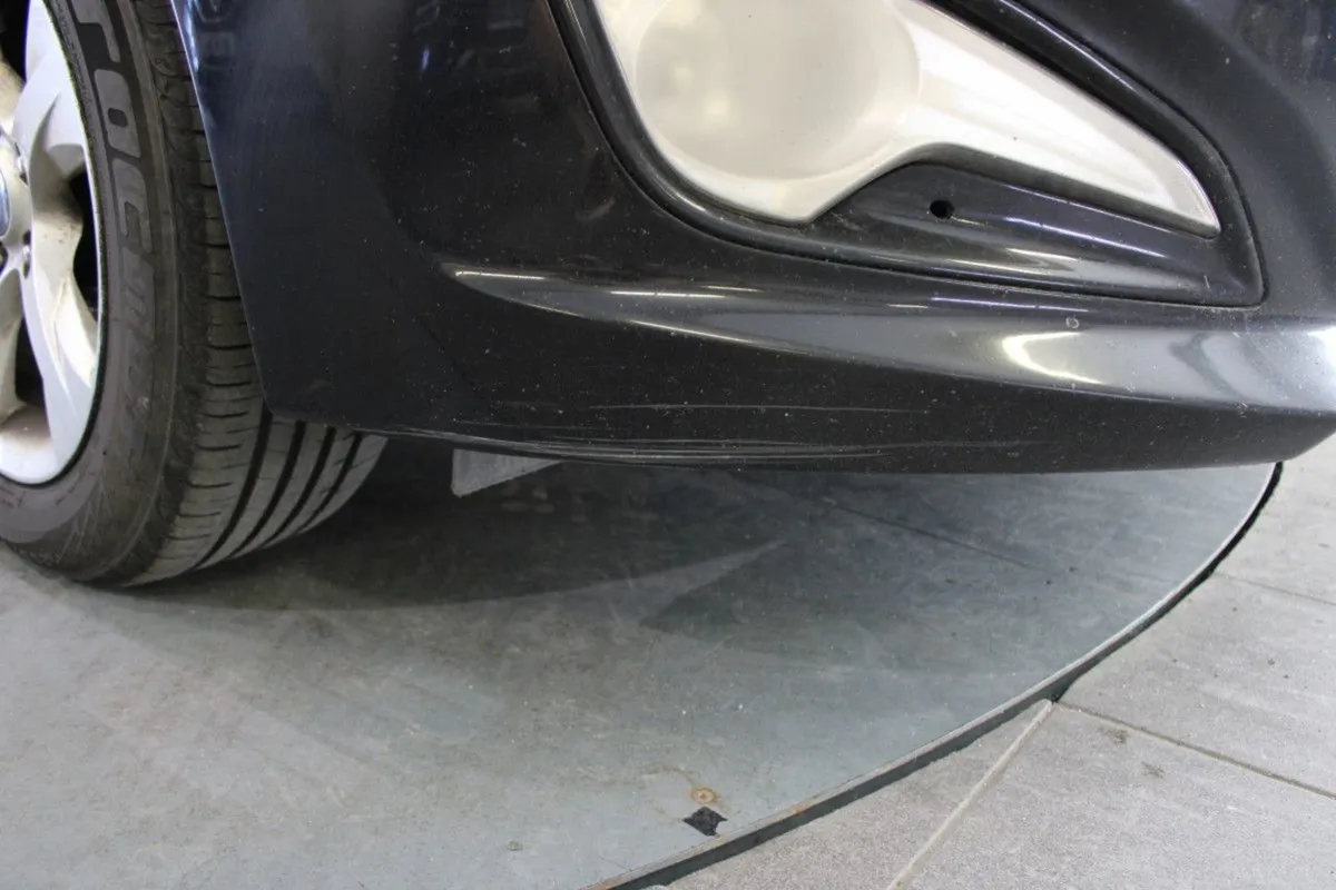 Hyundai i40 Style 1.7 Diesel Blue Drive - Image 3