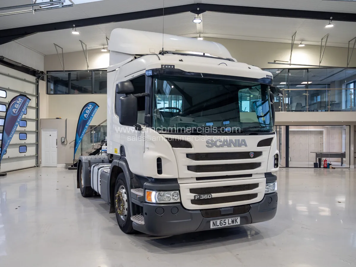 2015 (65) SCANIA P360 NORMAL CAB 4X2 - Image 1