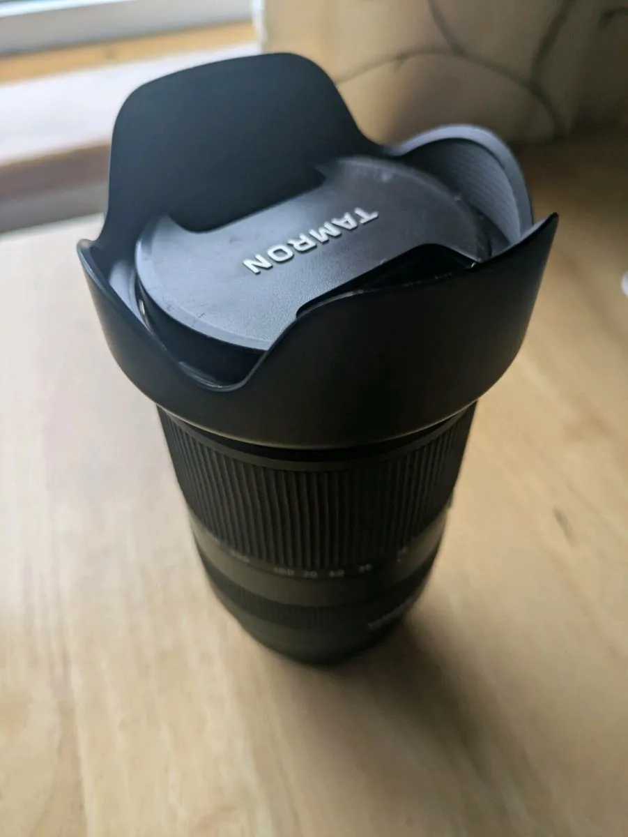 Tamron 18-300 zoom lens for Fuji x-mount - Image 3