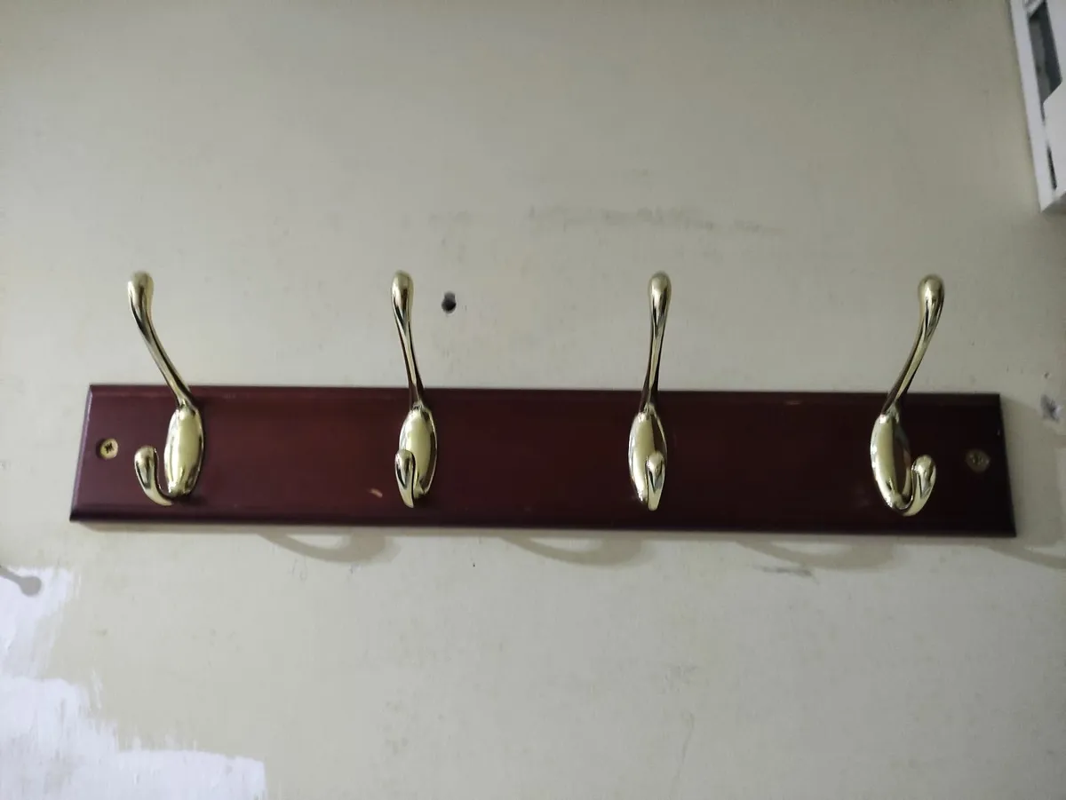 Wooden gold coat wall rack hanger - Image 1