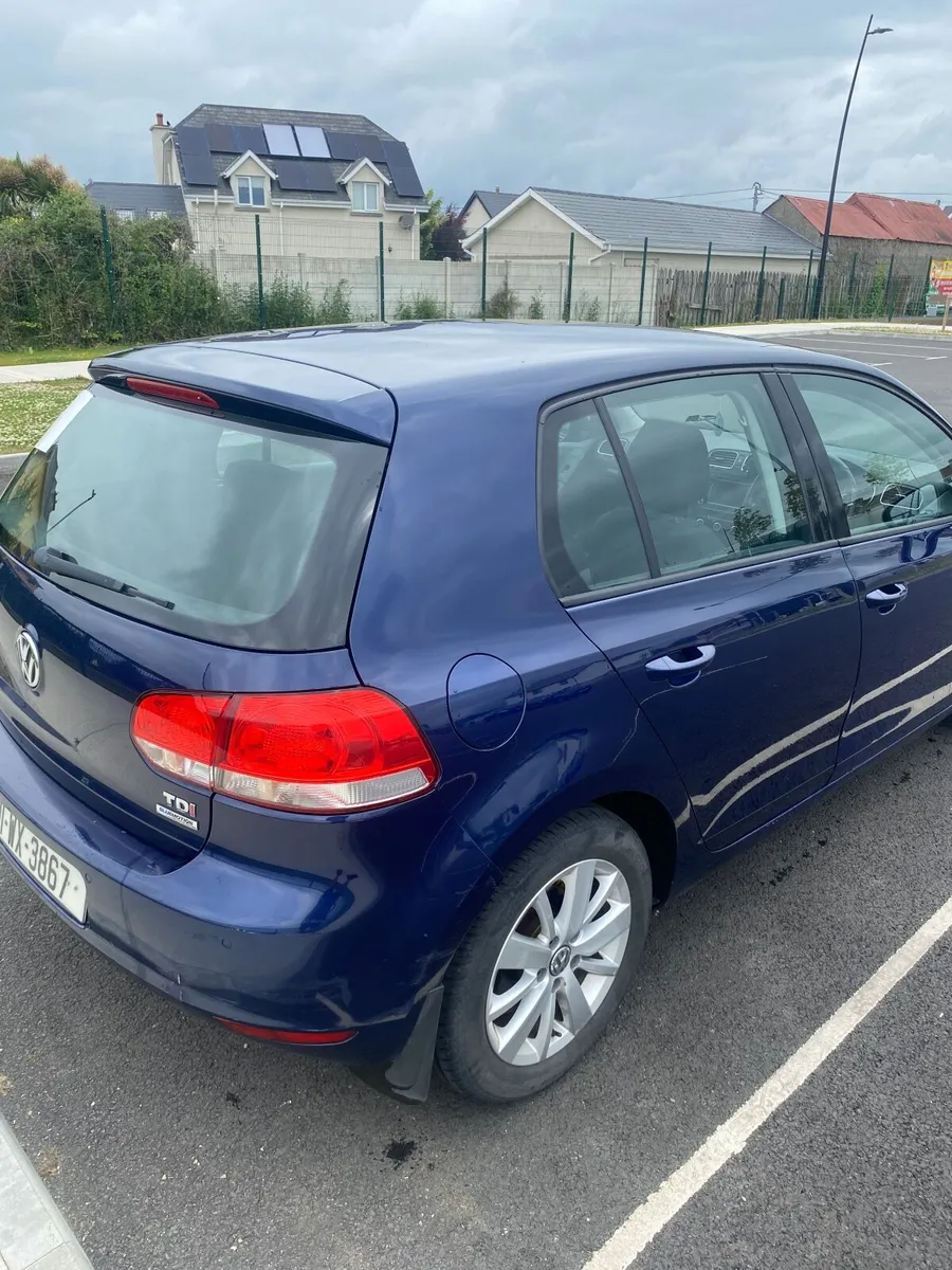 Volkswagen Golf 2011 - Image 3