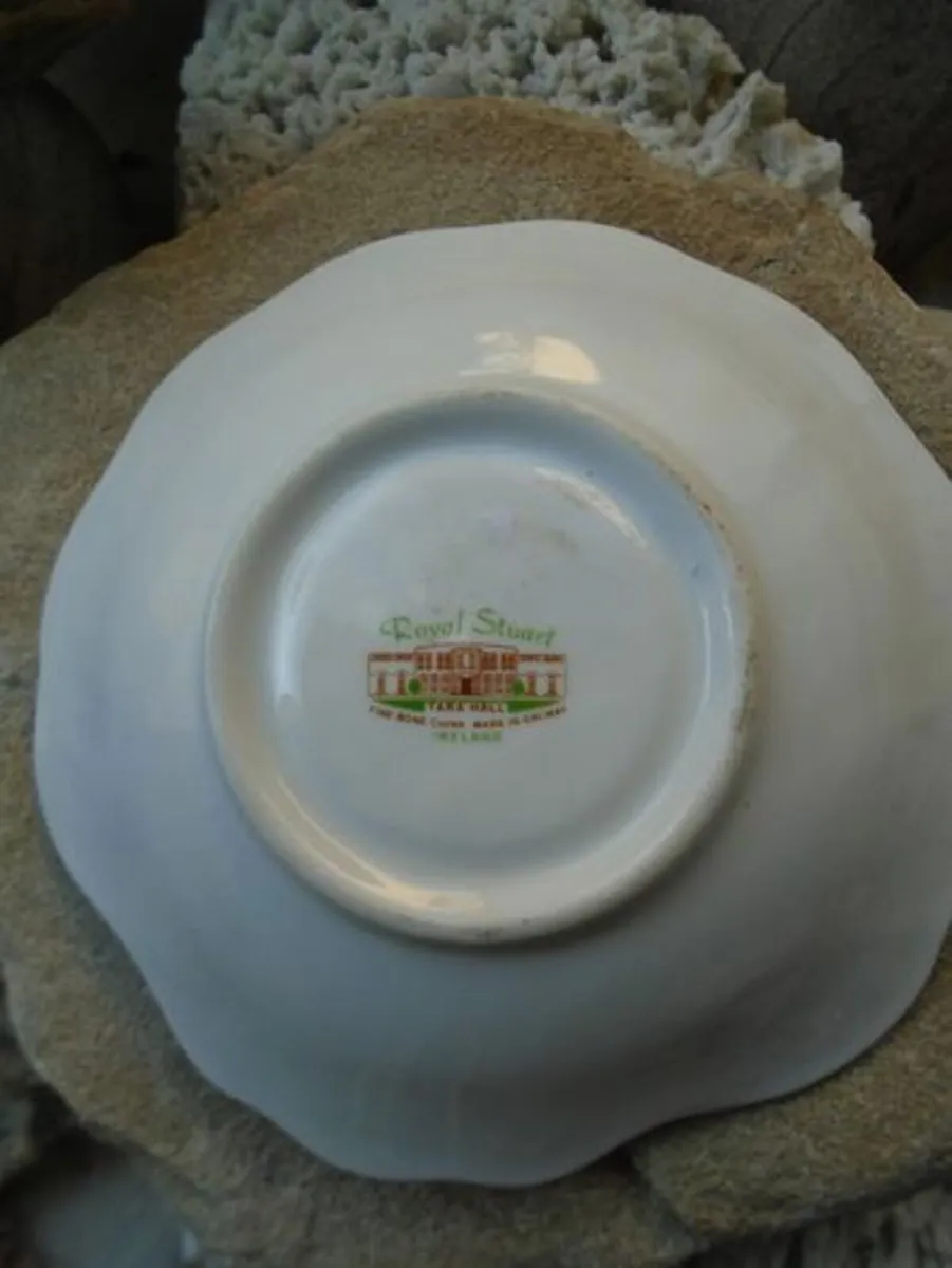 Royal Stuart china dish, Trinket dish,Collectibles - Image 3