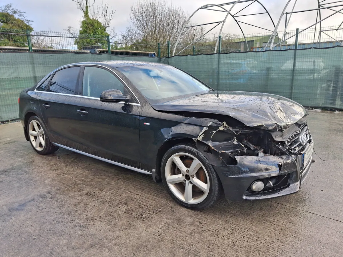 2011 Audi A4 2.0L Diesel - Image 2