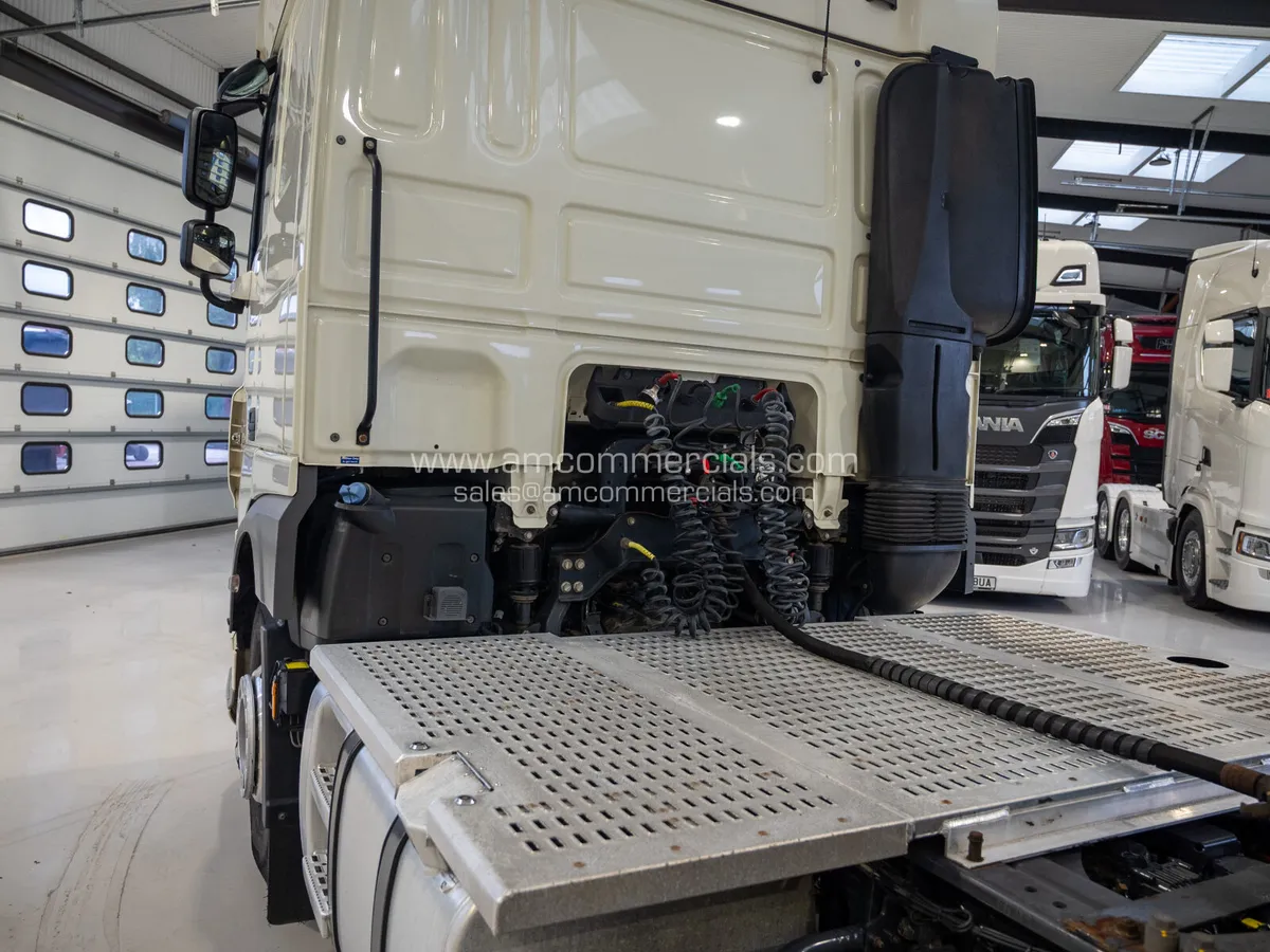 2021 (71) DAF XF 480 SUPERSPACE 6X2 LIGHT MIDLIFT - Image 4