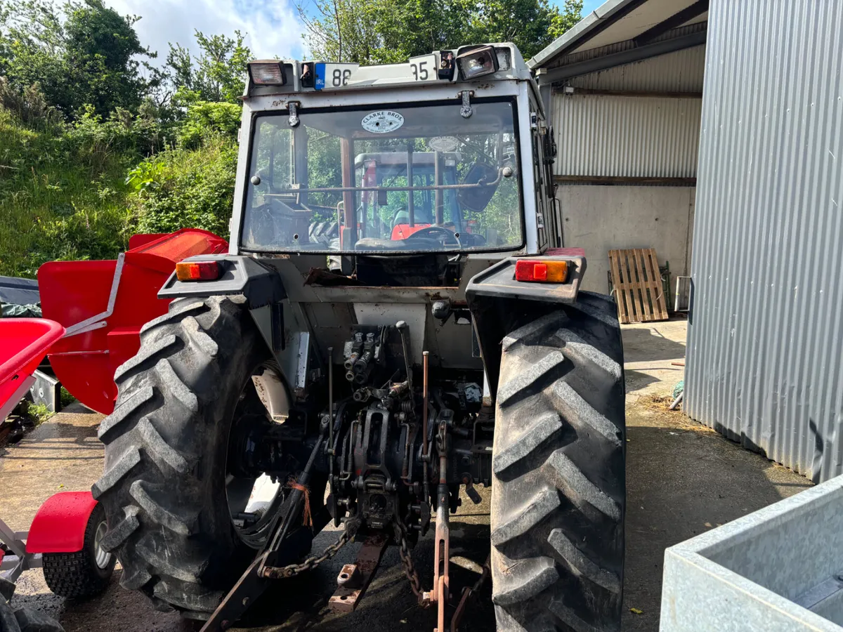 Massey Ferguson 390 - Image 2