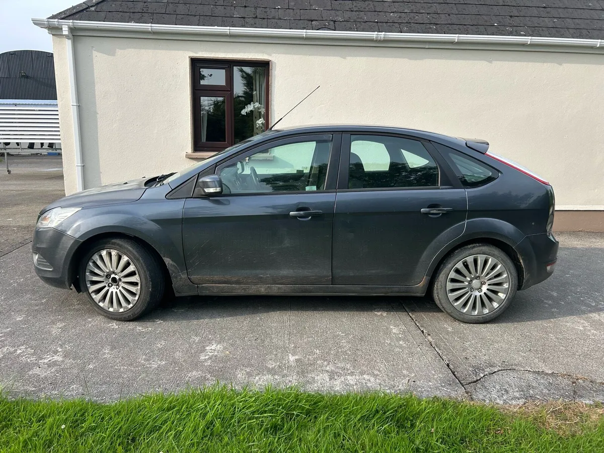 Ford Focus - Image 4