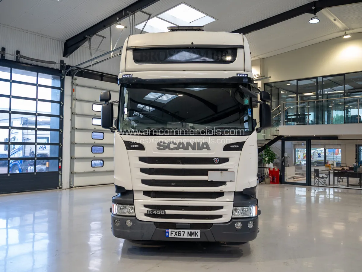 2017 (67) SCANIA R450 TOPLINE 6X2 MIDLIFT - Image 2