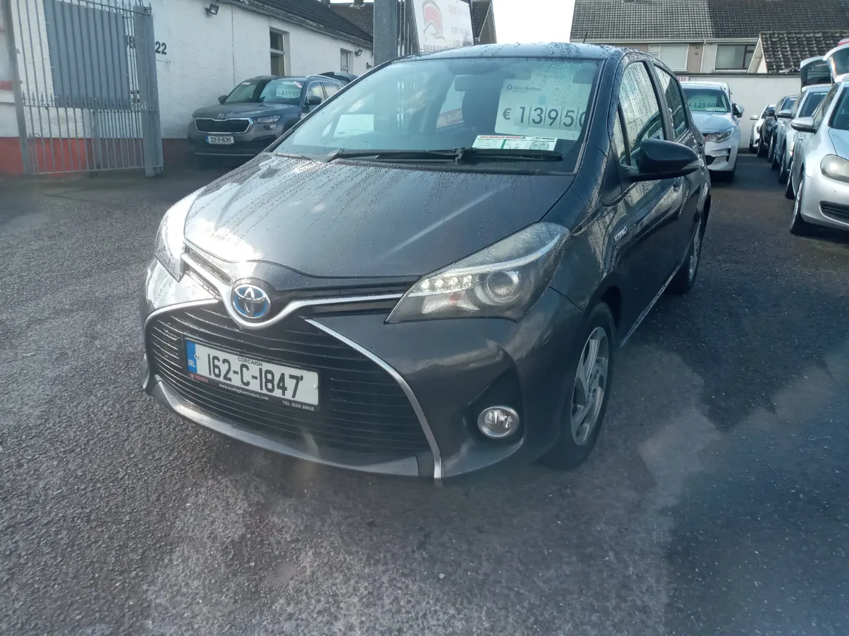 Toyota Yaris 2016 - Image 2