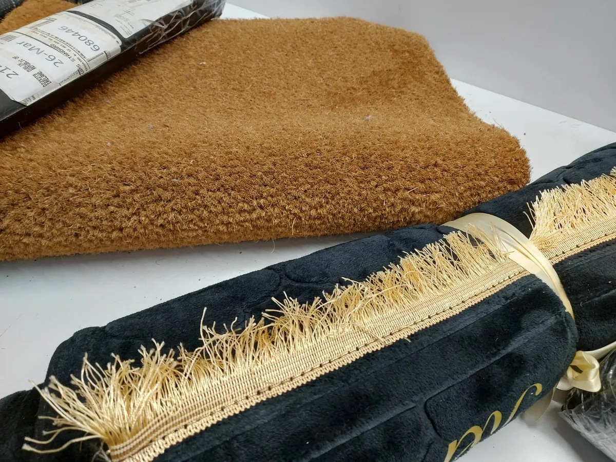Online Auction Of A Selection Of Rugs & More! - Image 3