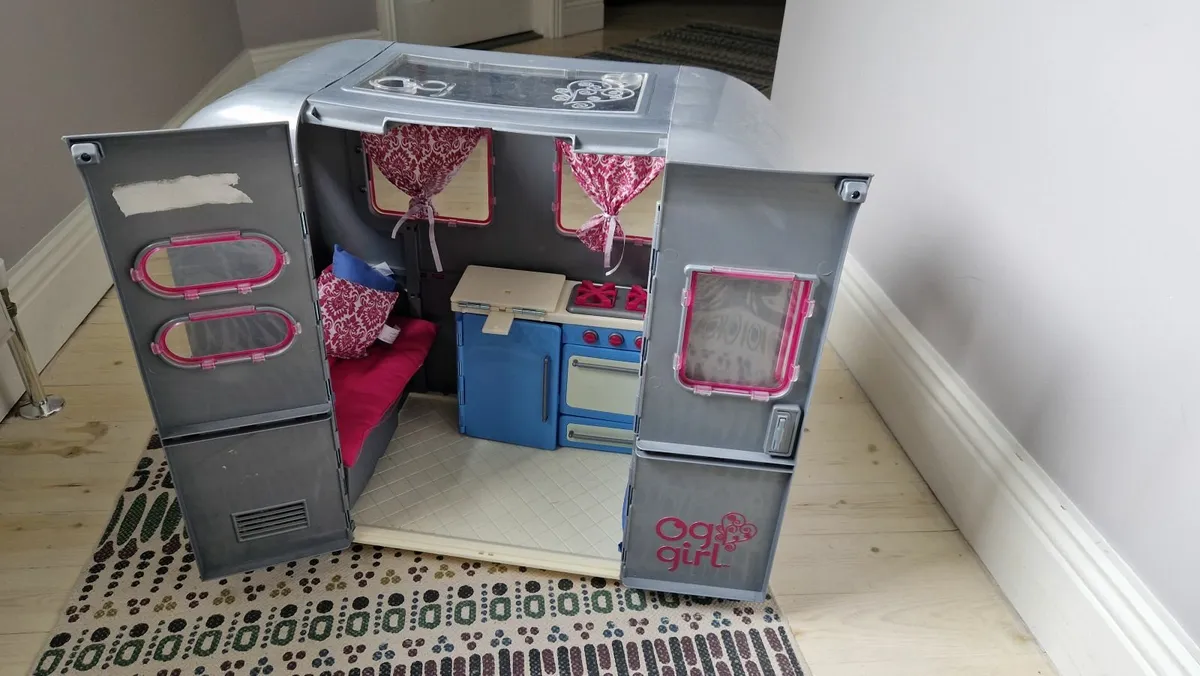 Our Generation Dolls' Campervan - Image 1