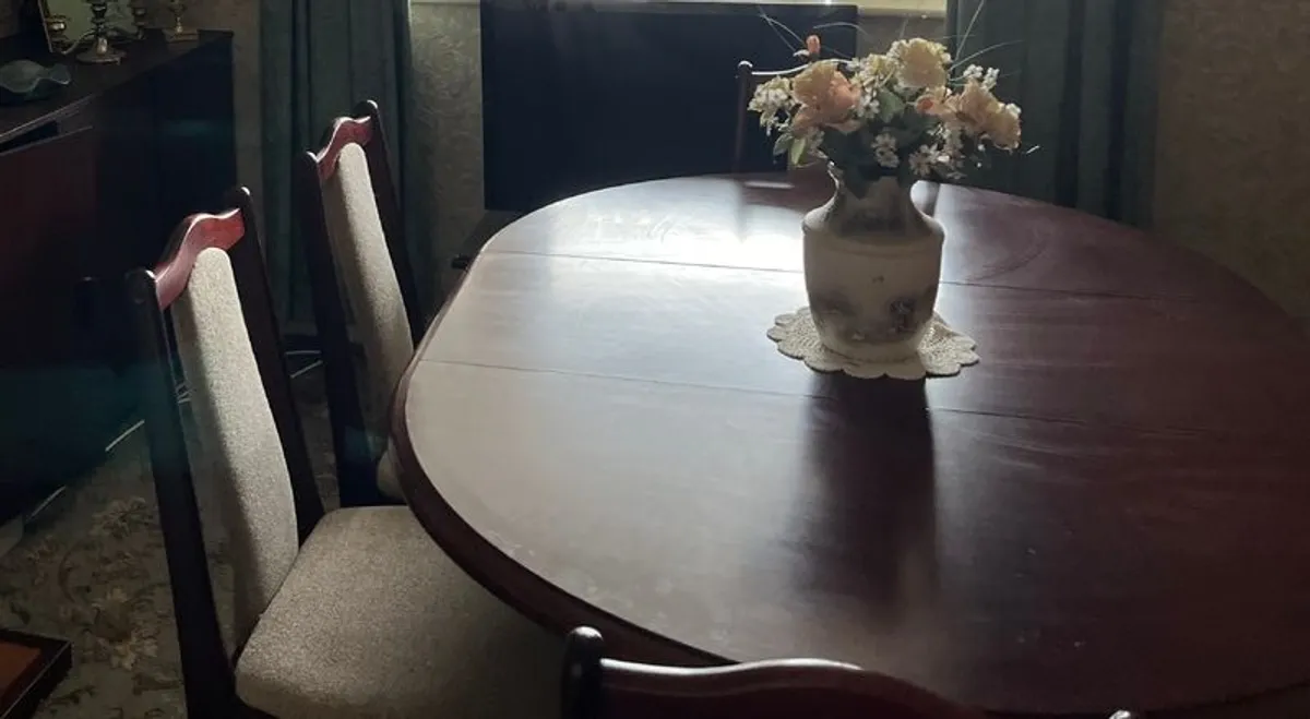 Wooden Dining Table and Chairs - Extendable - Image 1