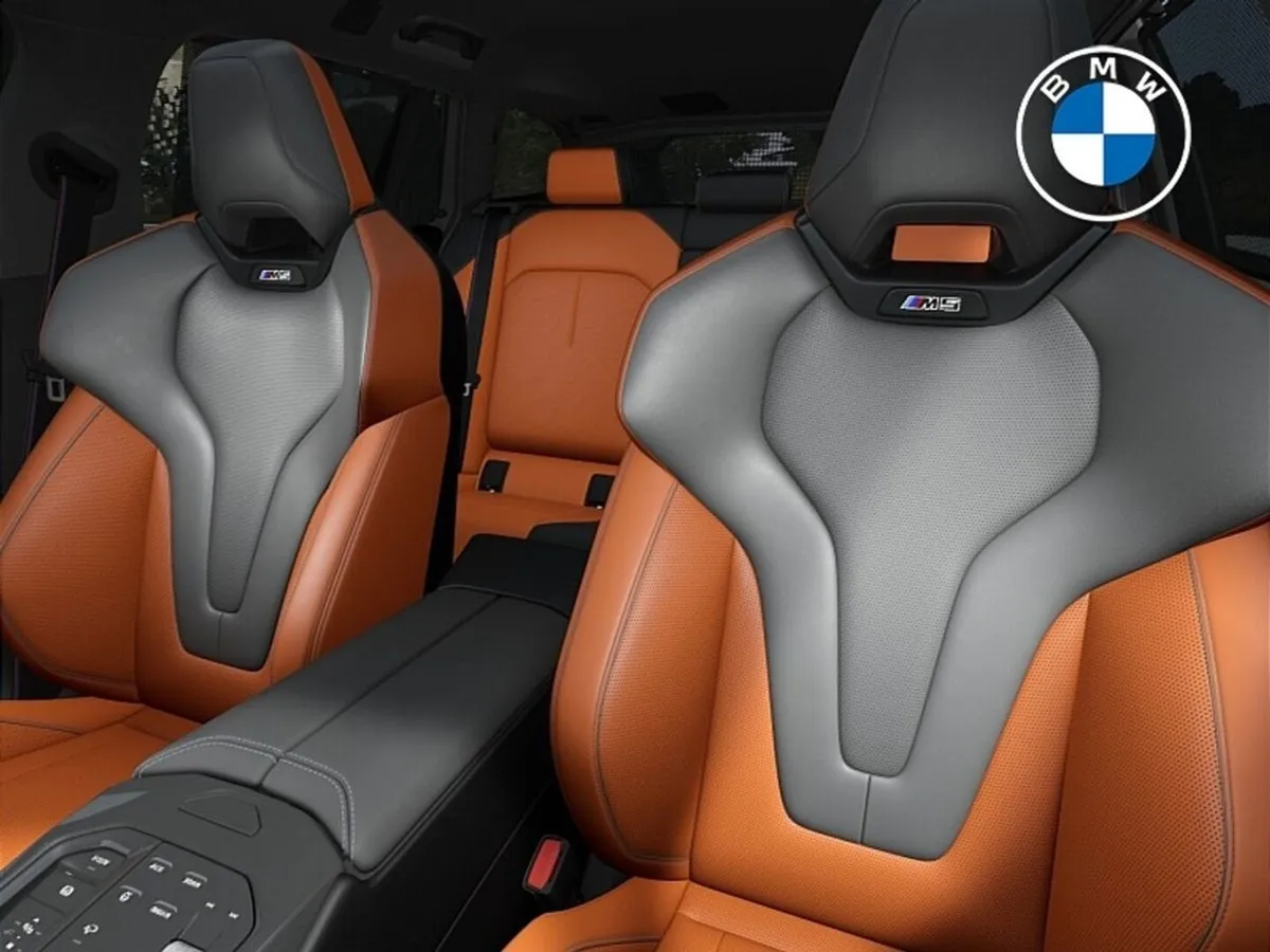 BMW M5 Touring - Image 4