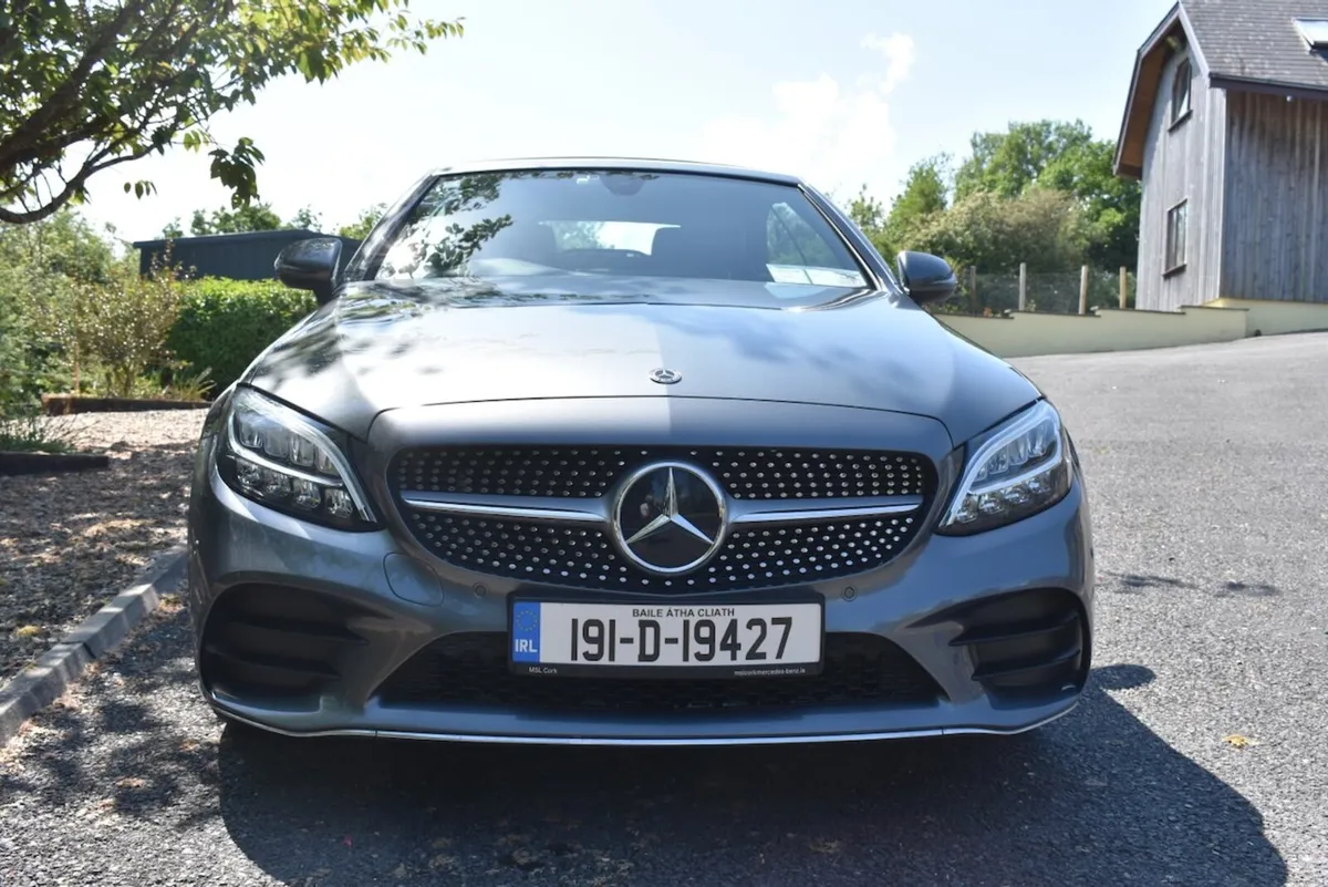 Mercedes-Benz C-Class 2019 - Image 3