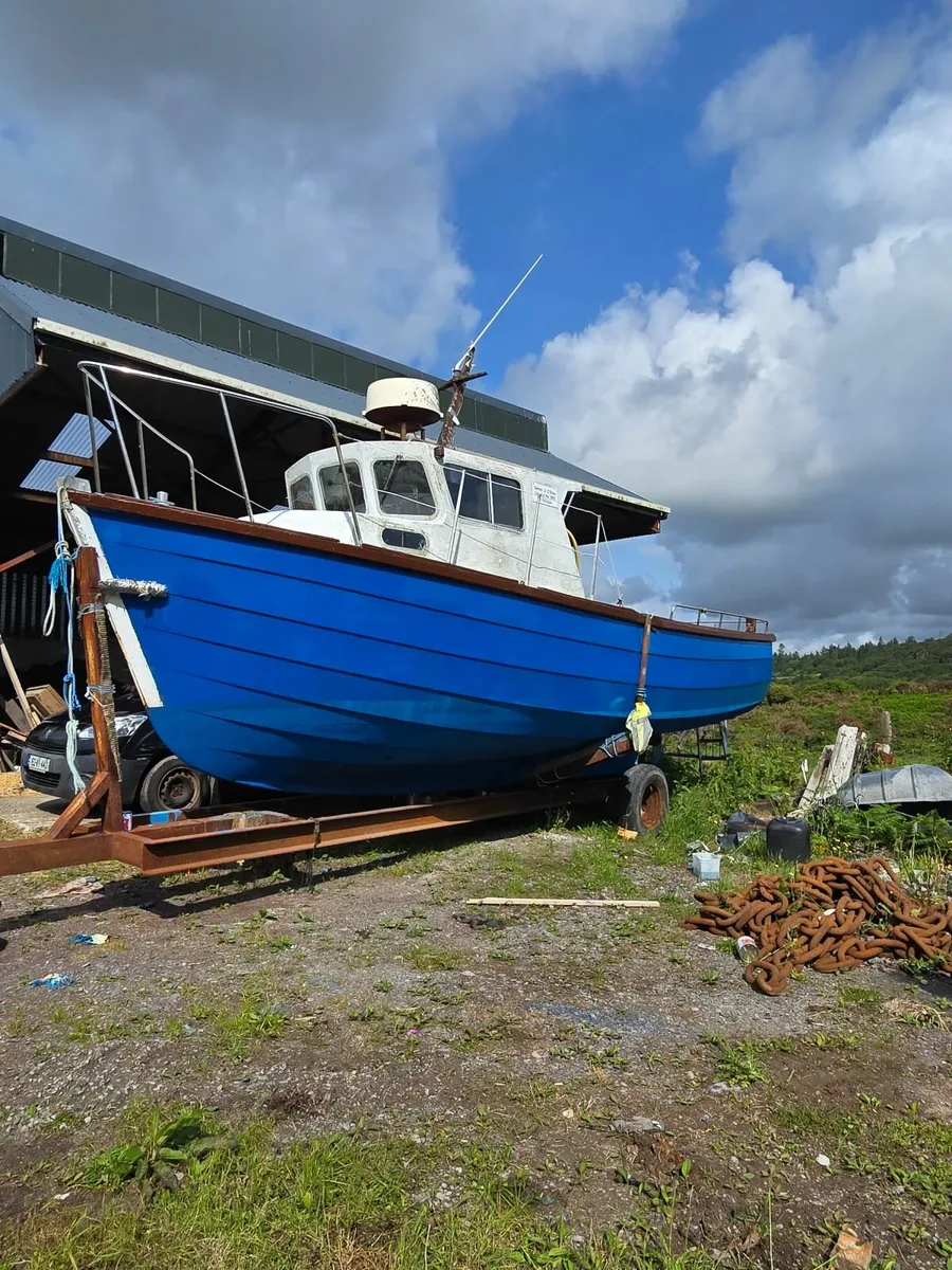Boat - Image 1