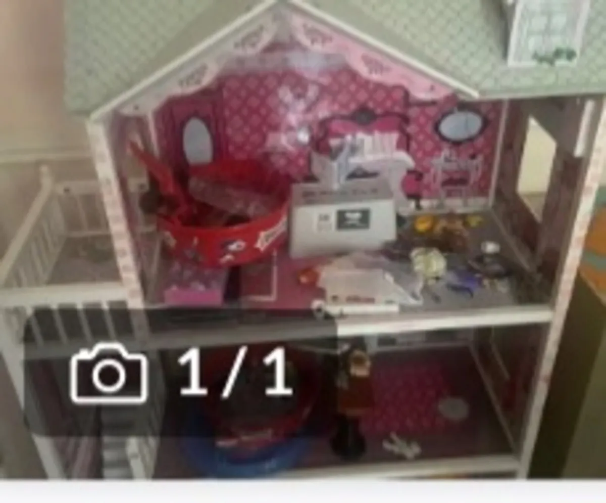 Bed for girl&DollHouse - Image 1