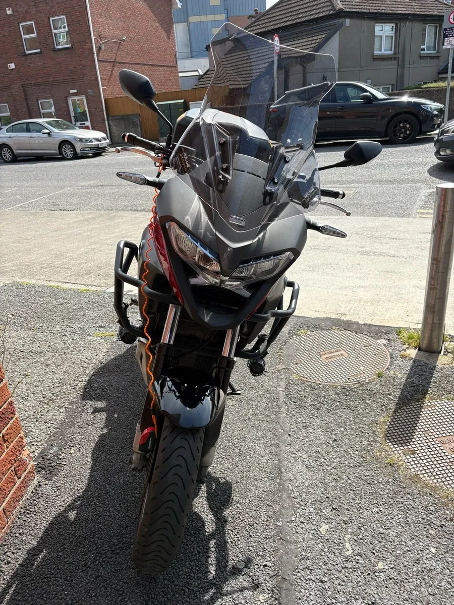 Honda Crossrunner VFR800X - Image 2
