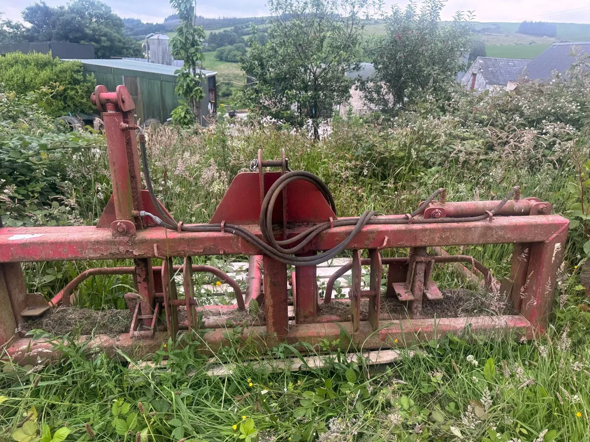 Double hydraulic bale handler - Image 2