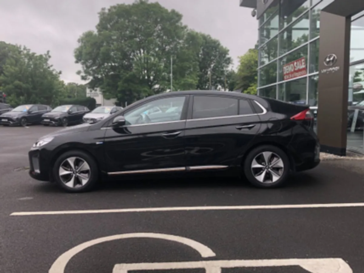 Hyundai Ioniq EV Premium 28kwh  12 Month Warranty - Image 3