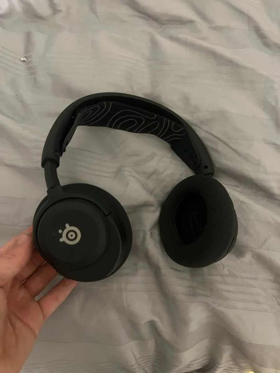 Steelseries Artic Nova 5 wireless headset - Image 3