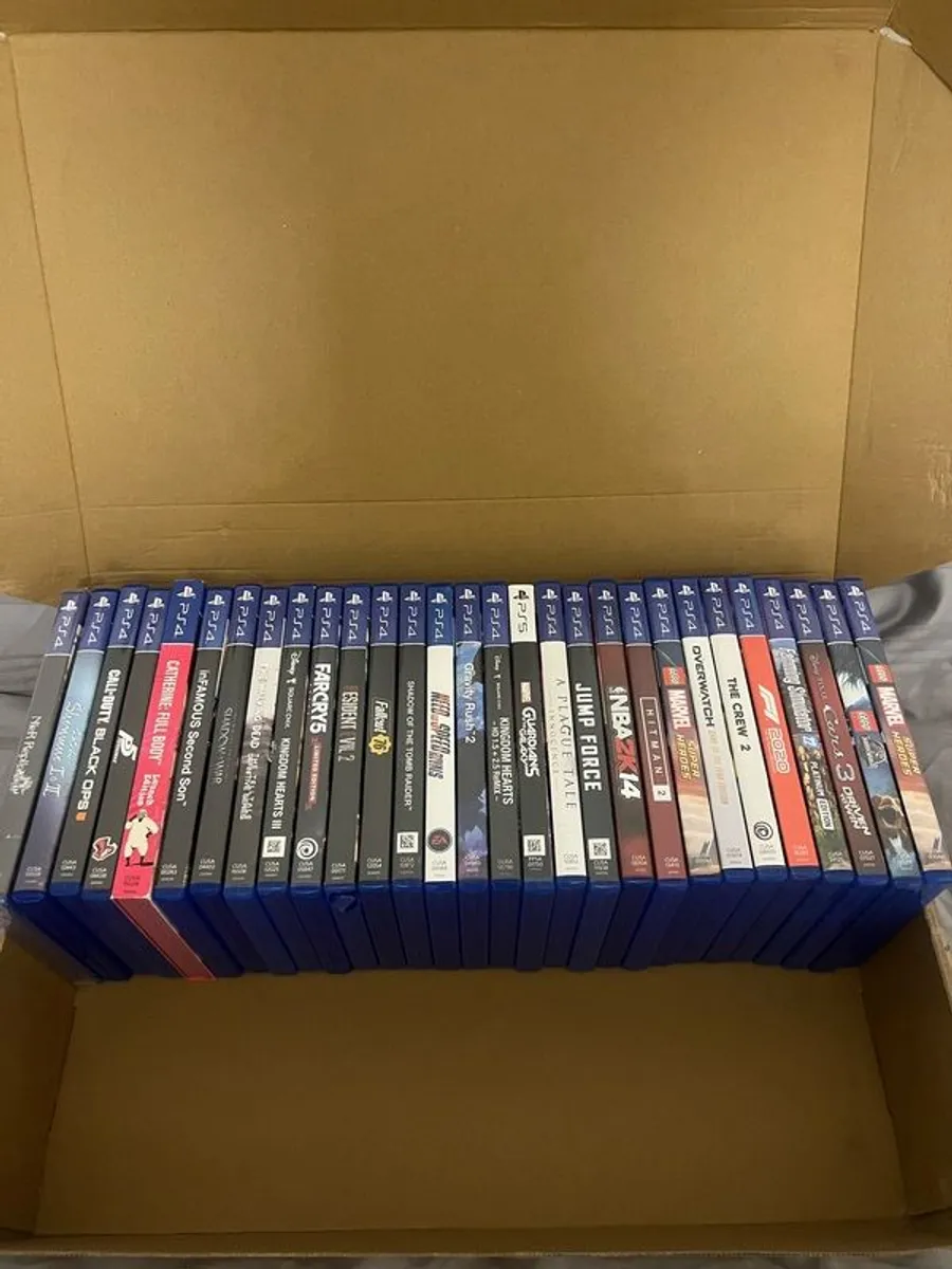 Large collection of games - Image 2