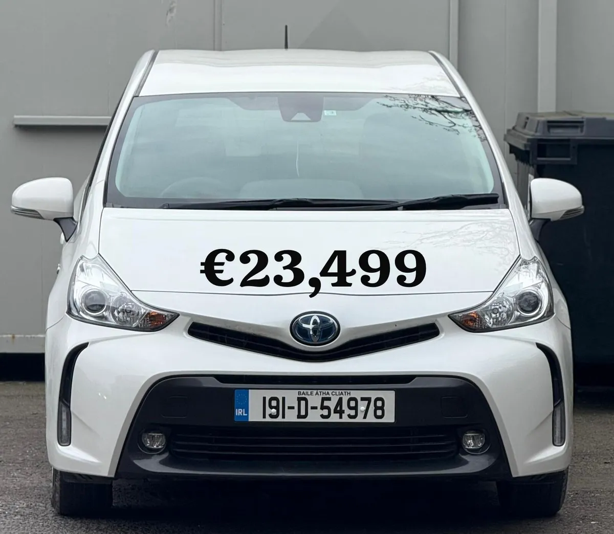 Stunning Prius Alpha 7 seater 12 months warranty - Image 1