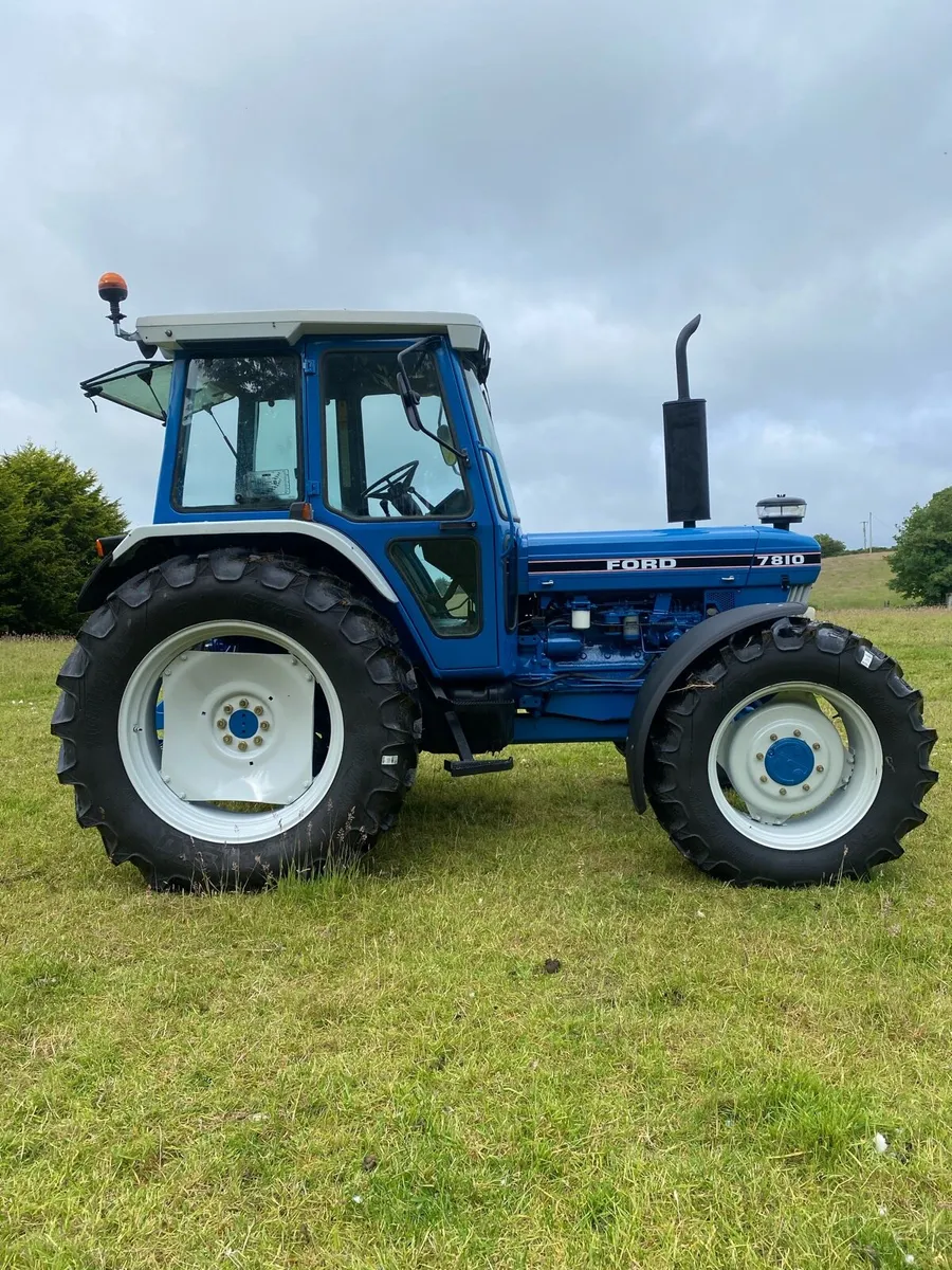 Tractor - Image 4