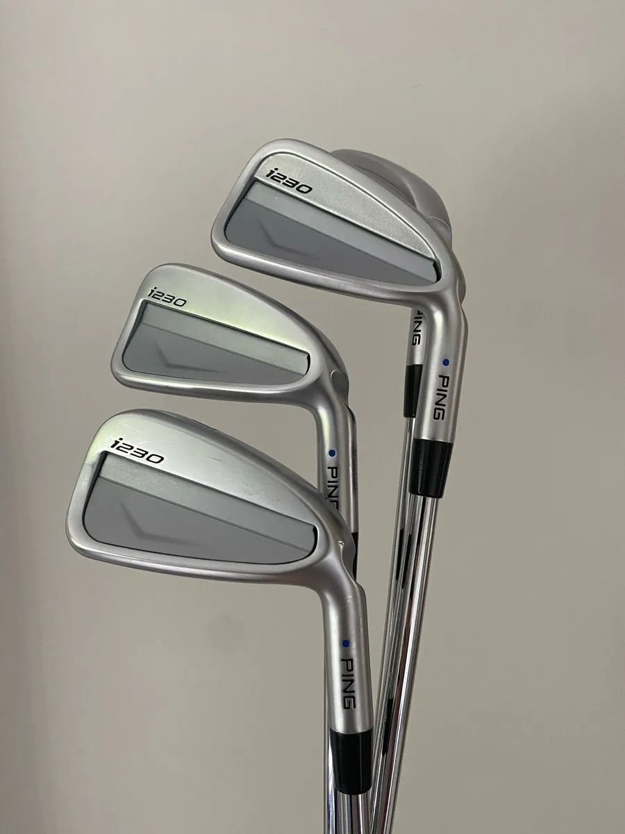 As New Ping i230 4-PW (Blue Dot - Modus 105S) - Image 1