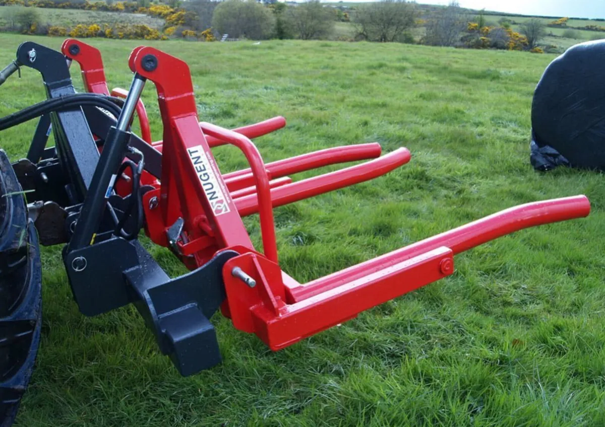 New nugent duo bale lifter - Image 2