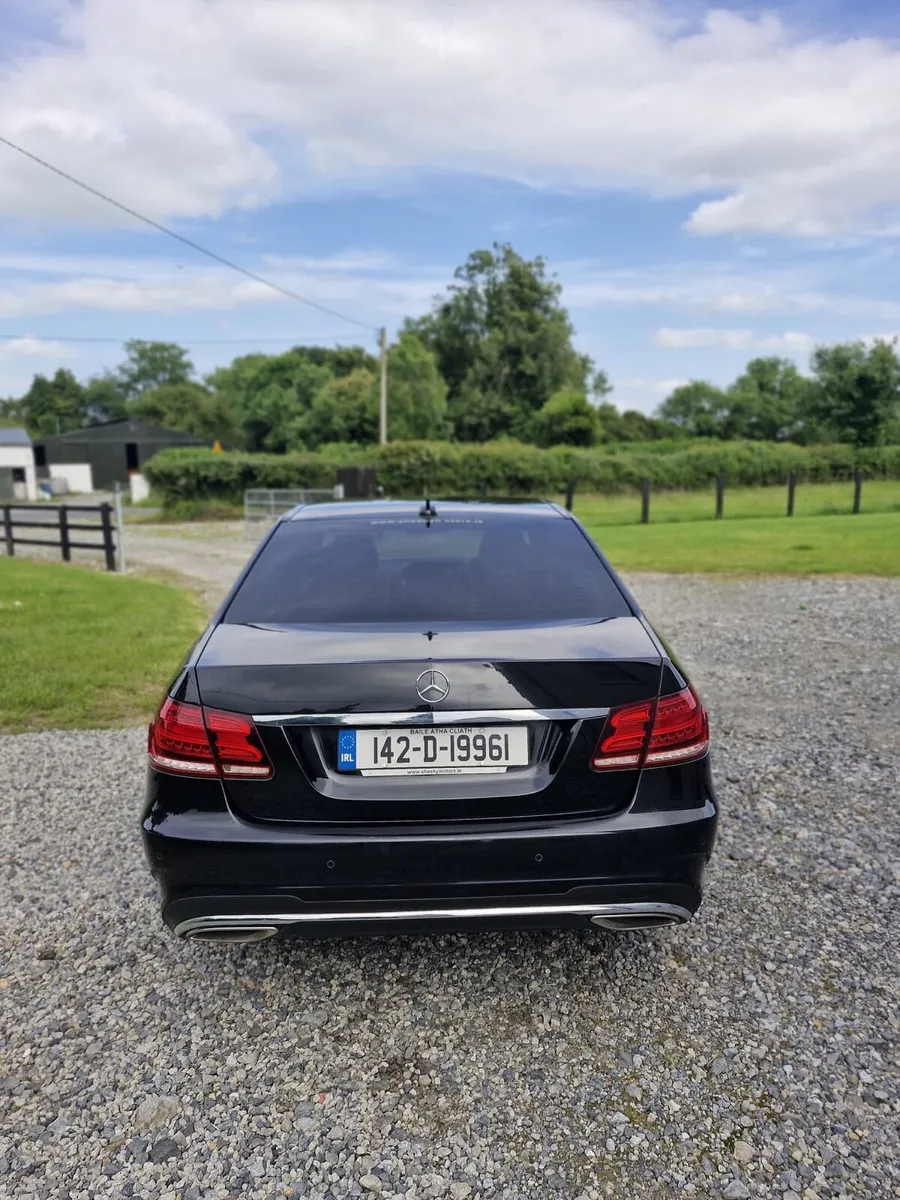 Mercedaes Benz E220 amg sport - Image 3