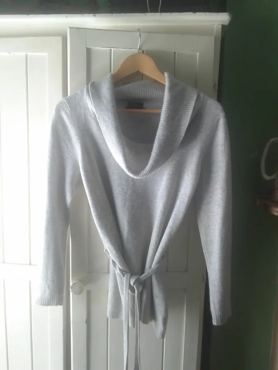 CASHMERE 100% PALE GREY COWL NECK JUMPER 14/16 - Image 1