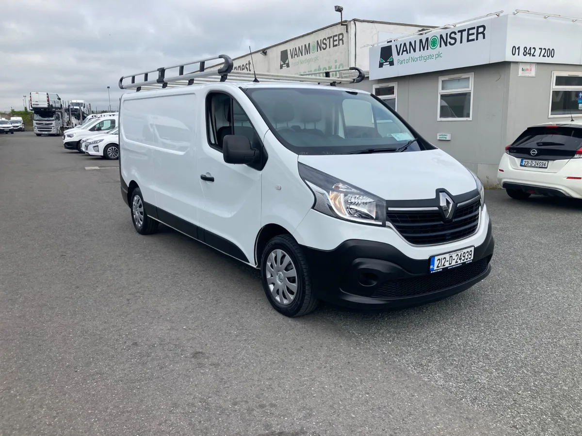 Renault Trafic 2021 - Image 1
