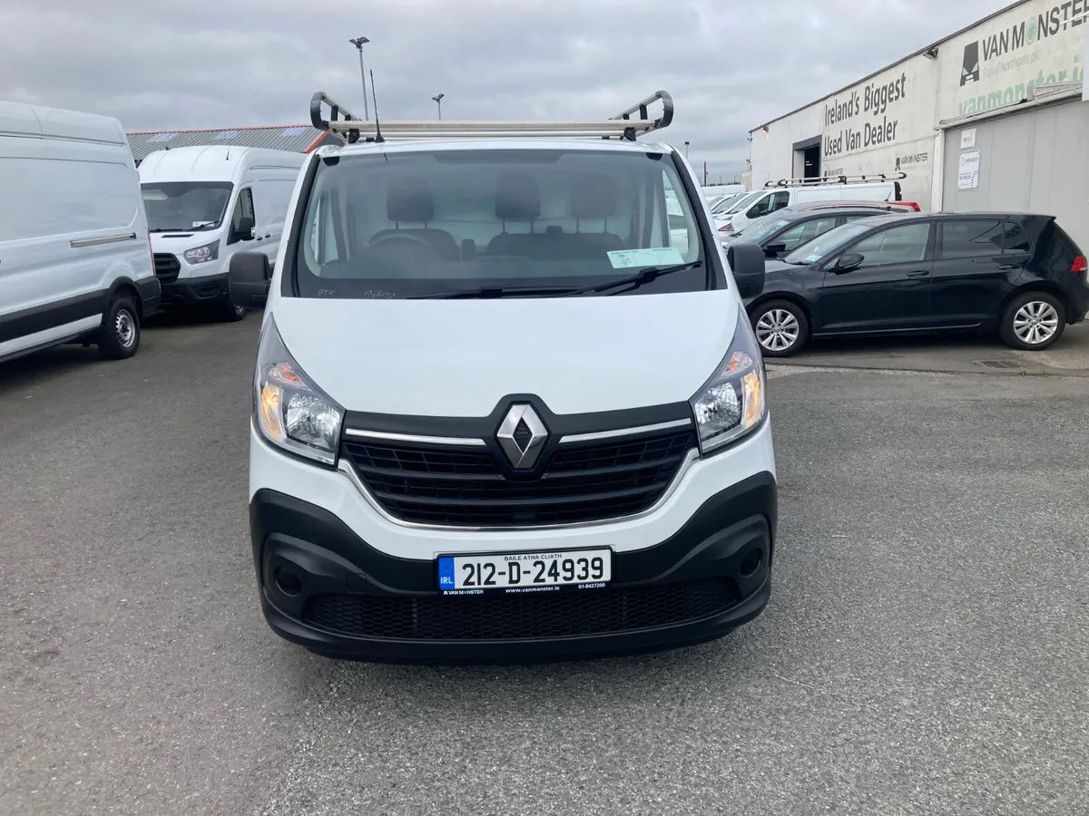 Renault Trafic 2021 - Image 2