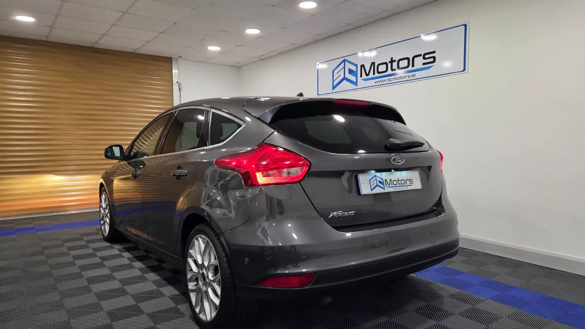 152 Ford Focus 1.5 TDCI Titanium X - Leather - Image 3
