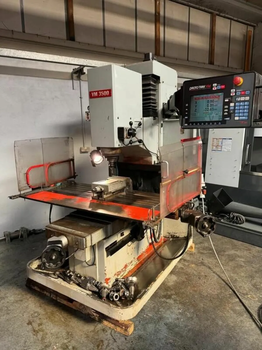 CNC XYZ Milling Machines