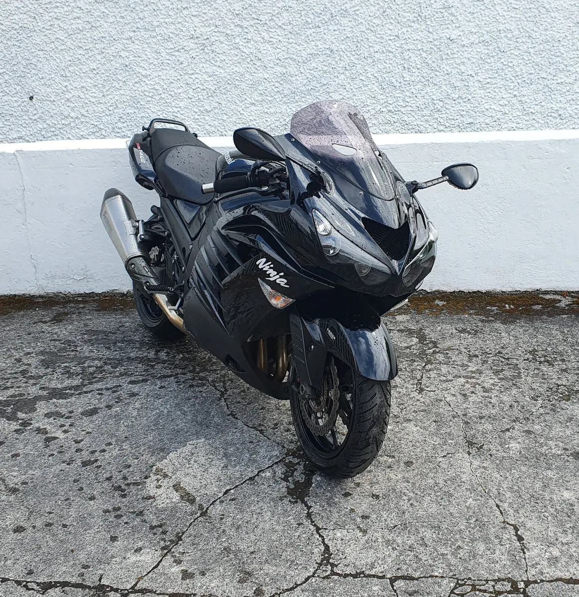 ZZR1400 Performance Sport @ Doyles Athlone - Image 2