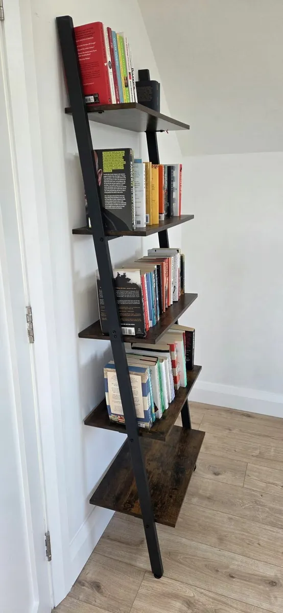 Book Stand - Image 1