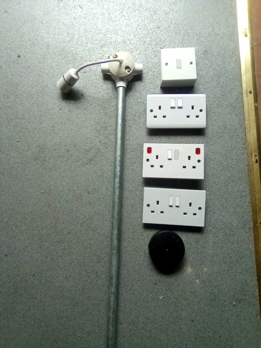 SOCKETS . SWITCH  LIGHT . JOINT BOX .  CONNECTORS - Image 1