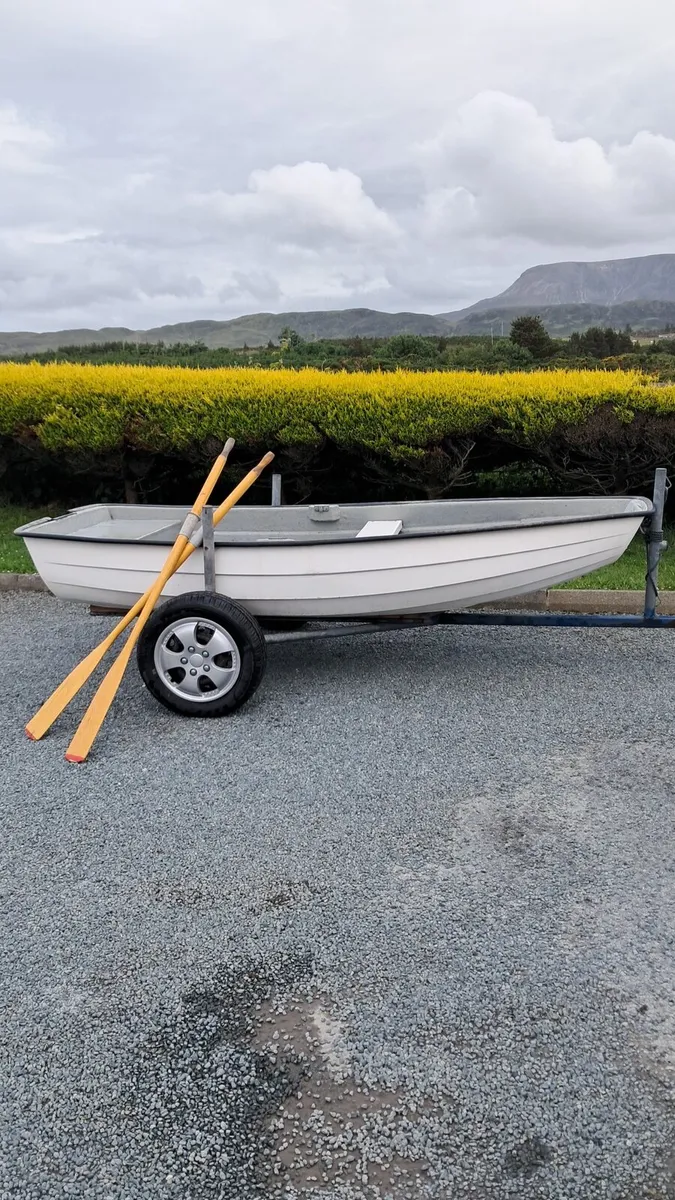 Boat - Image 1