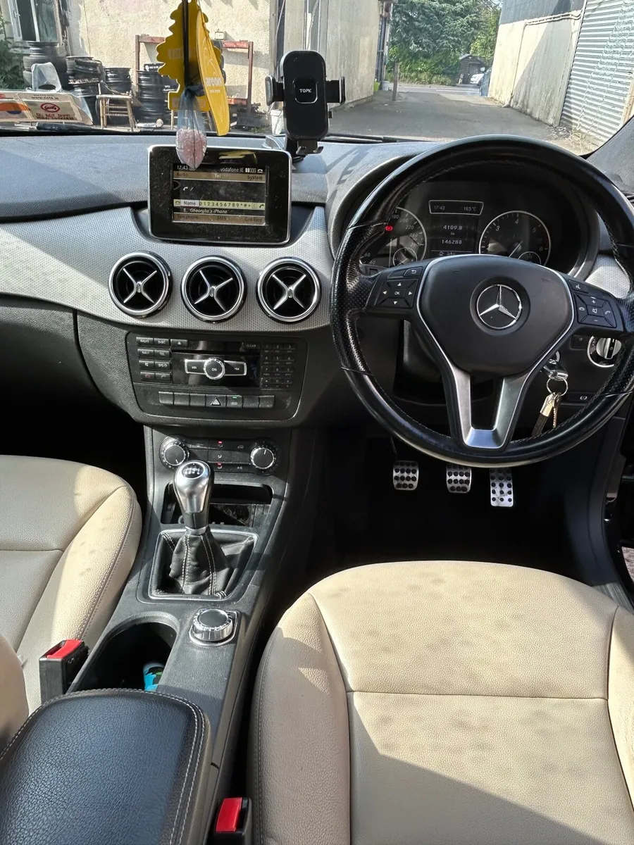 Audi A5 2013 - Image 2