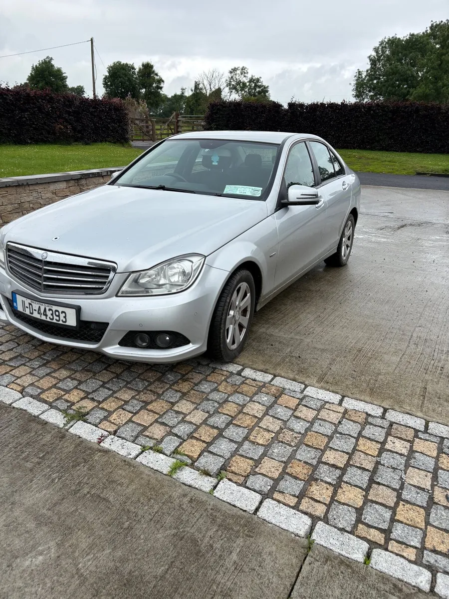 Mercedes-Benz C-Class 2011 - Image 1