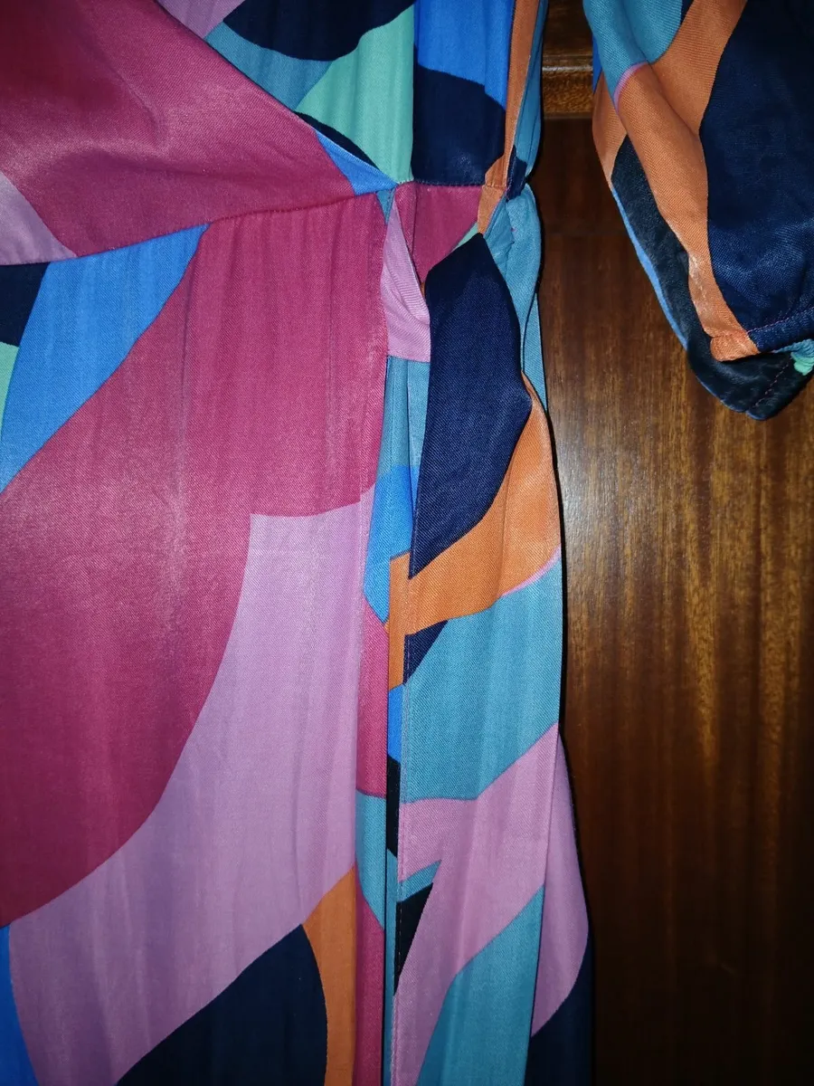 F&F Multicoloured Wrap Dress Size 12 - Image 4