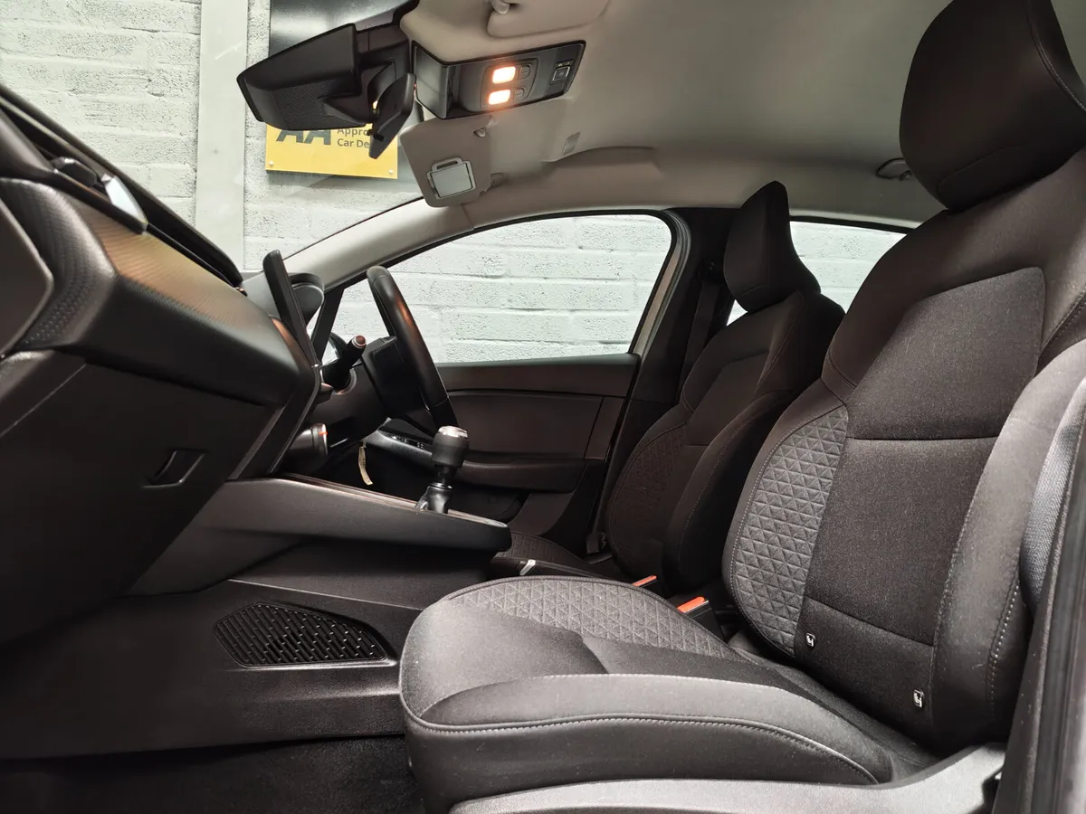Renault Clio 2021 1.0 DYNAMIQUE SPEC - Image 2