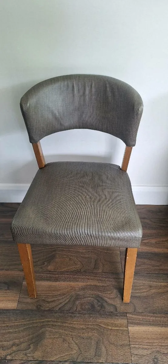 Dining chairs - Image 2