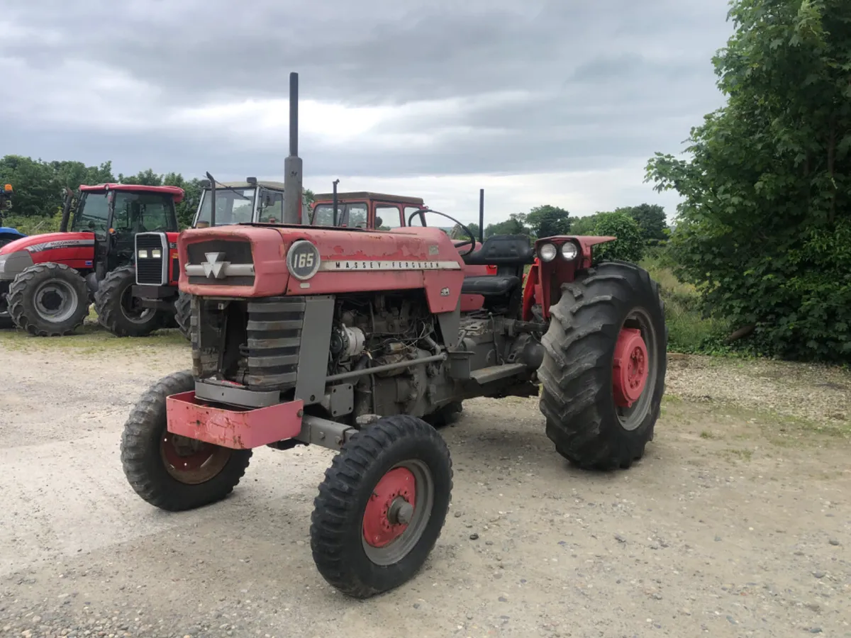 Massey Ferguson 165 - Image 1