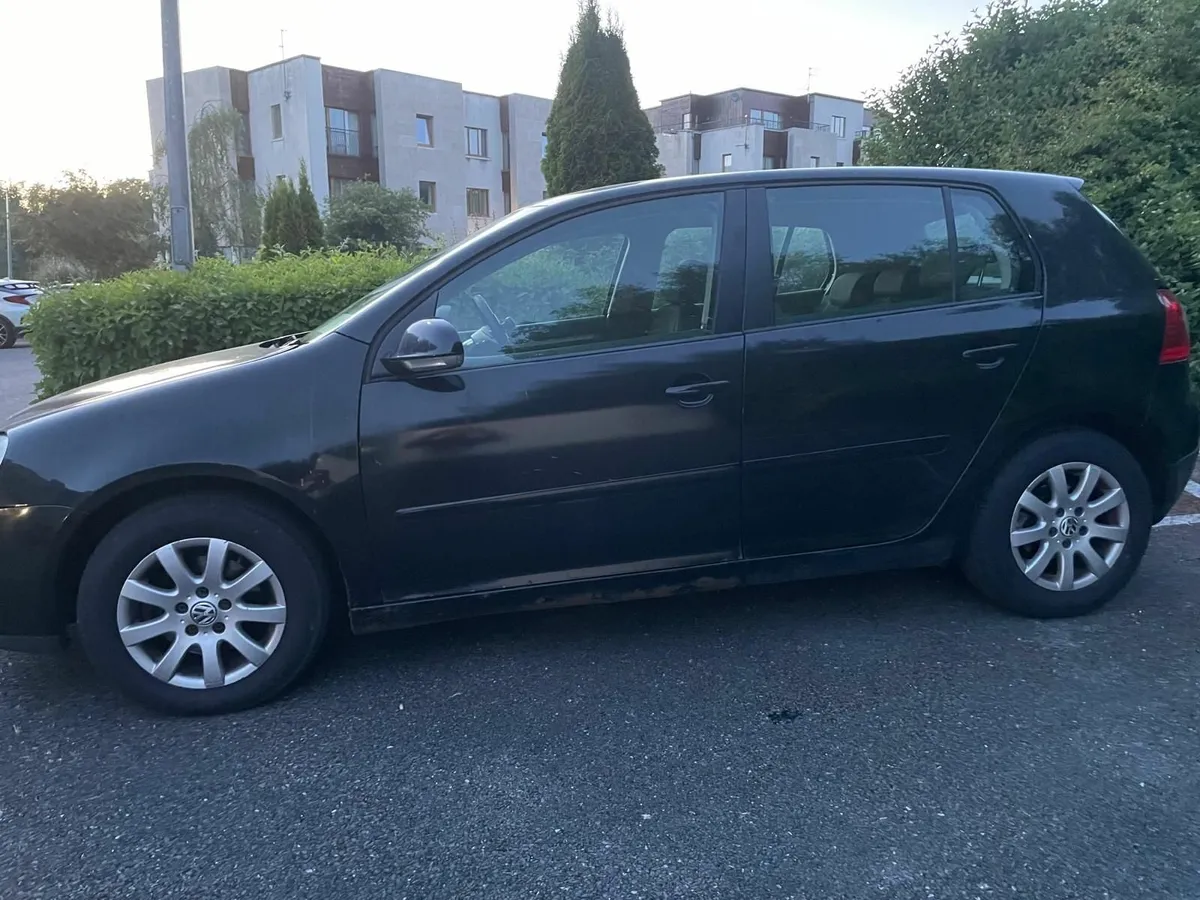 Volkswagen Golf 2007 - Image 2